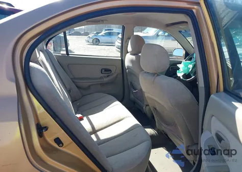 2004 Hyundai Elantra Gls/Gt z USA, uszkodzony, nr VIN KMHDN46D64U722135